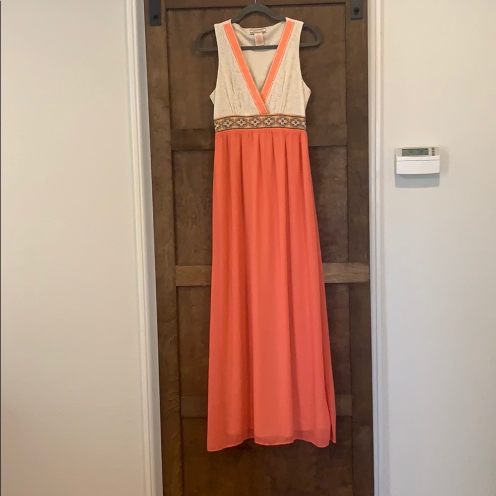 Maxi dress